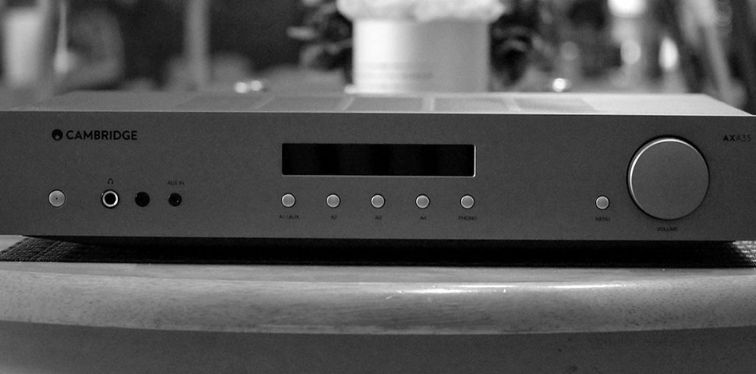 Cambridge Audio AXA35 Review – Integrated Amplifier